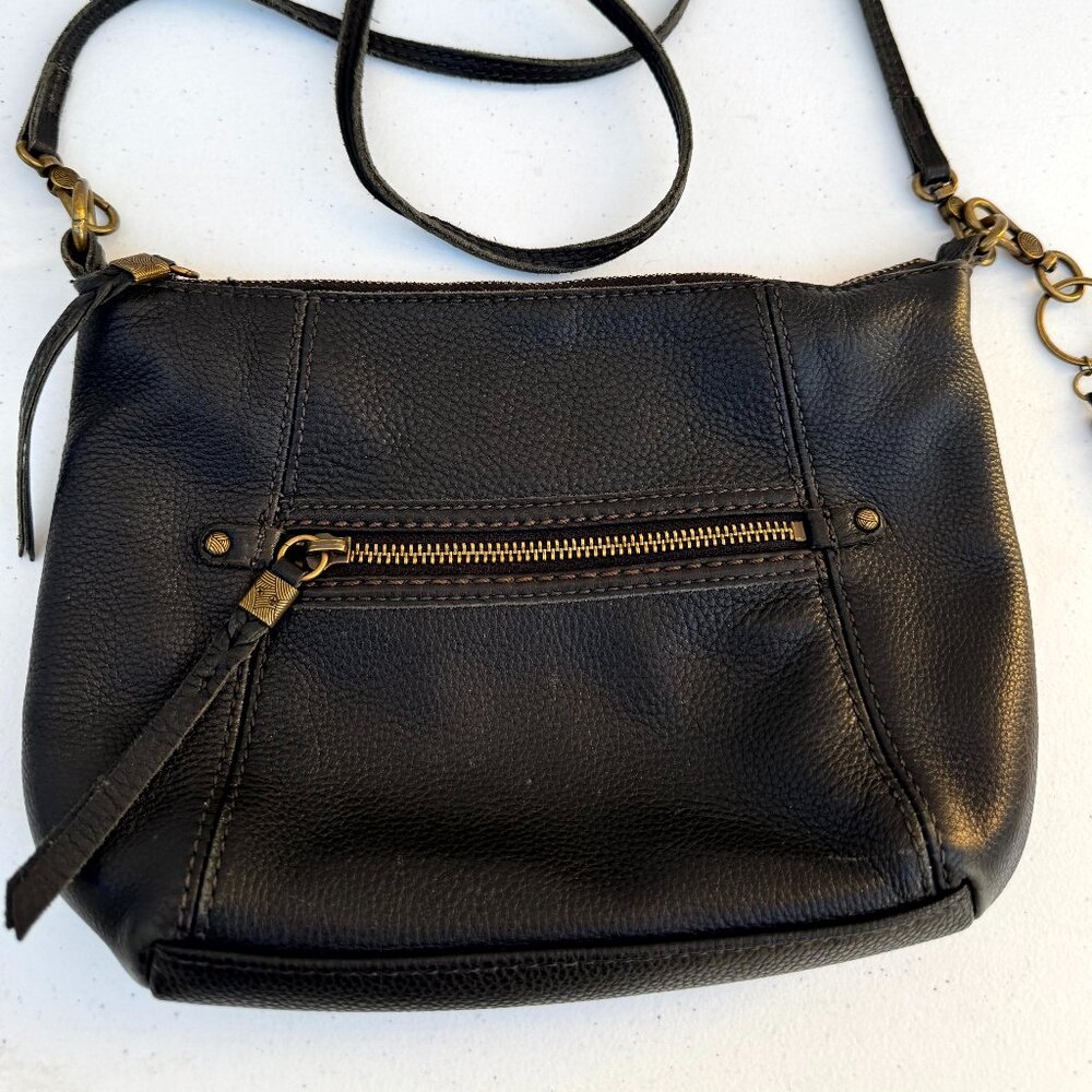 The Sak Sequoia Black Leather Crossbody Shoulder Bag Tassel Charm Small Boho